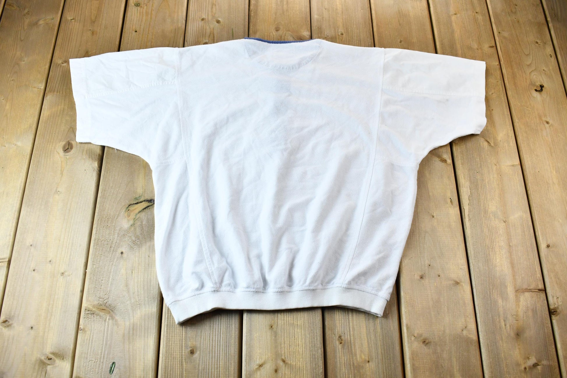 Vintage 1990s Members Only World Travel Club Textured Mandarin Collared Polo Shirt