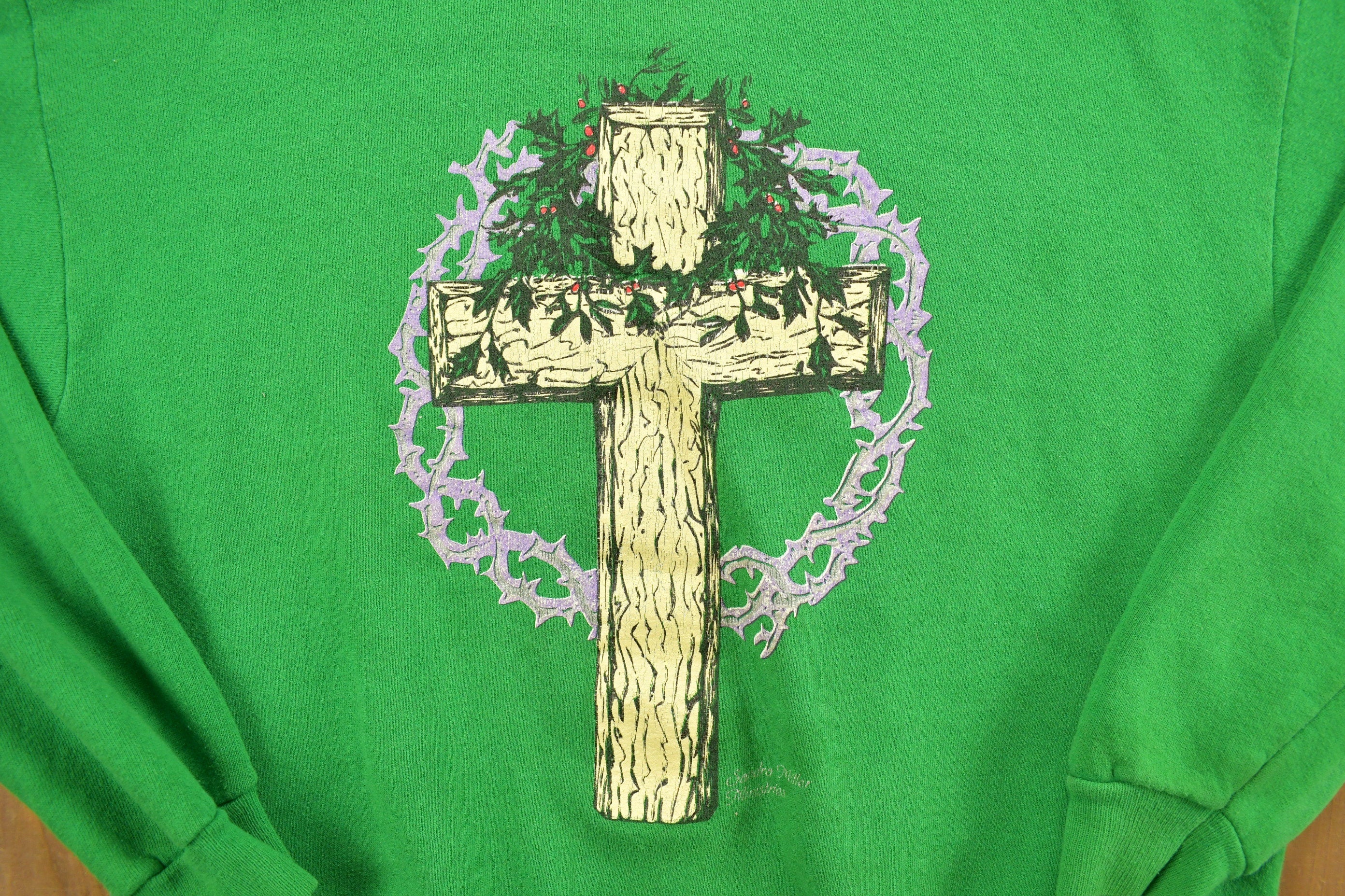 Vintage 1990s Green Cross Christmas Theme Crewneck Sweatshirt