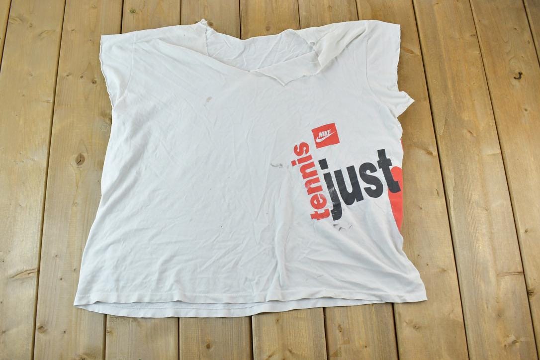 Vintage 1980s Nike Tennis Graphic T-Shirt