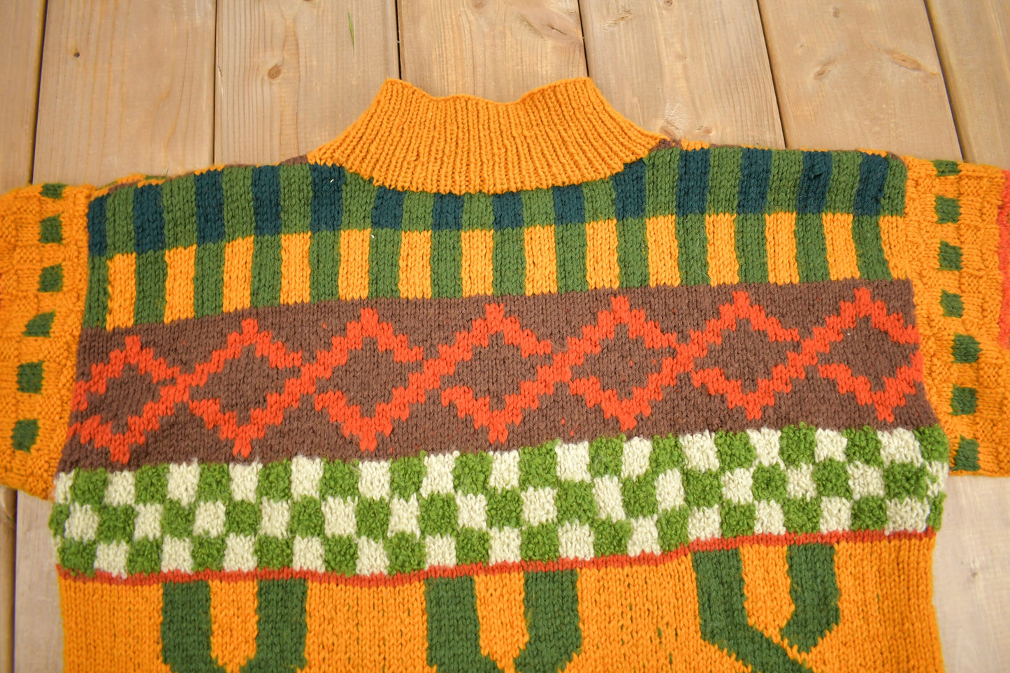 Vintage 1960s Southwestern Knit Turtleneck Sweater / Vintage Turtleneck / All Over Pattern / Colourful Sweatshirt / True Vintage