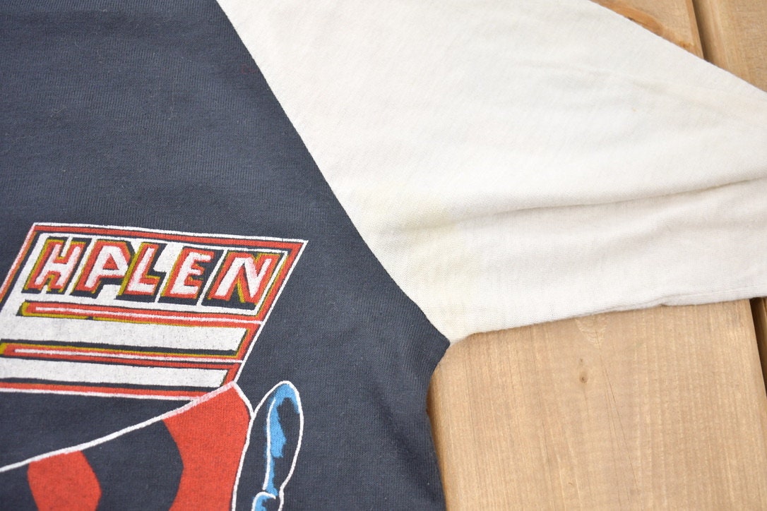 Vintage 1980s Van Halen Live in Concert Graphic Band T-Shirt