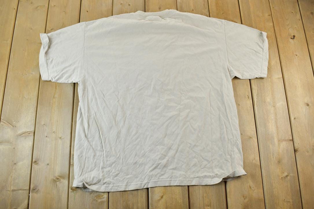 Vintage 1990s Albuquerque NM Cowboy Dogs Graphic T-Shirt