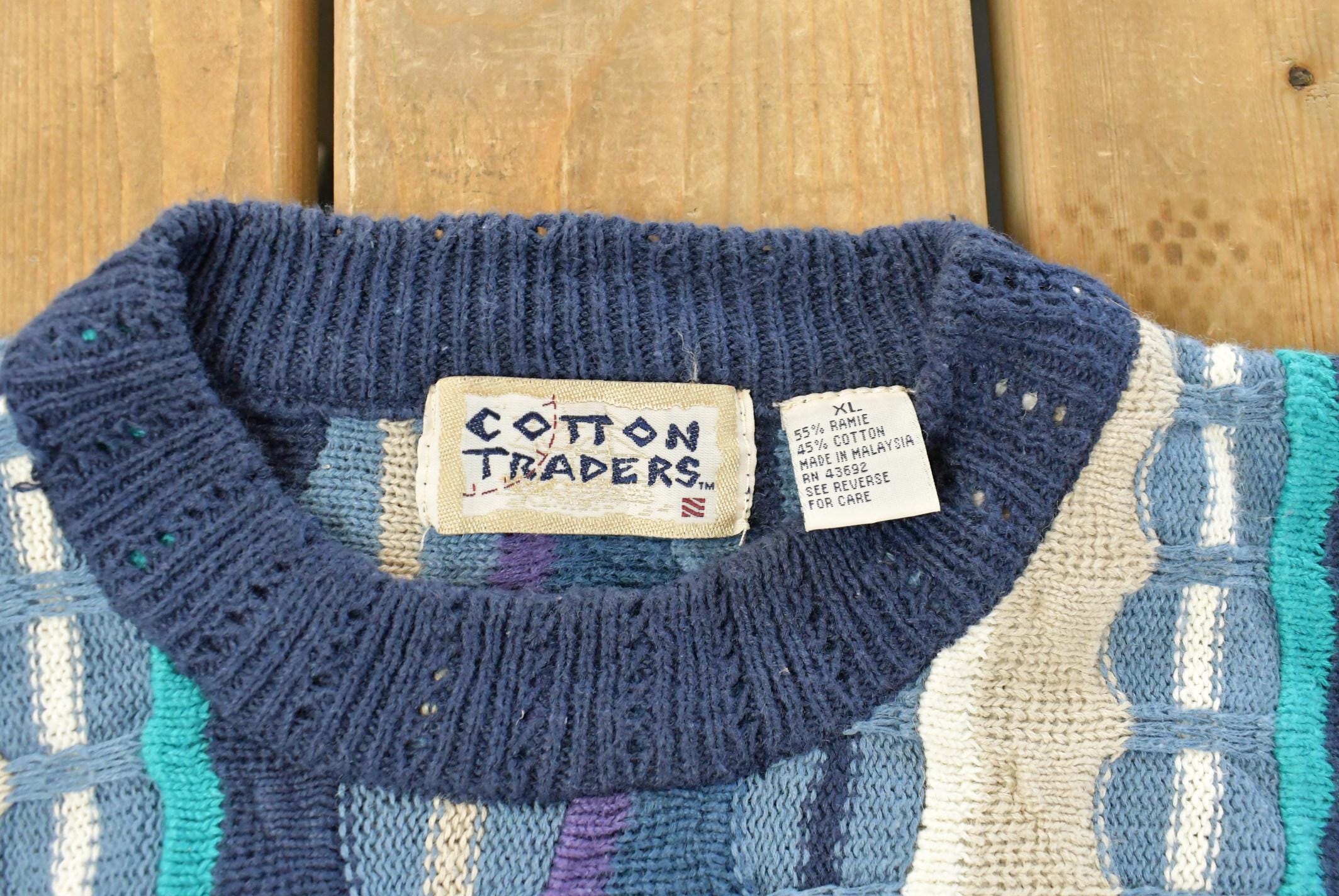 Vintage 1990s Cotton Traders 3D Cable Knit Crewneck Sweater Men's XL /