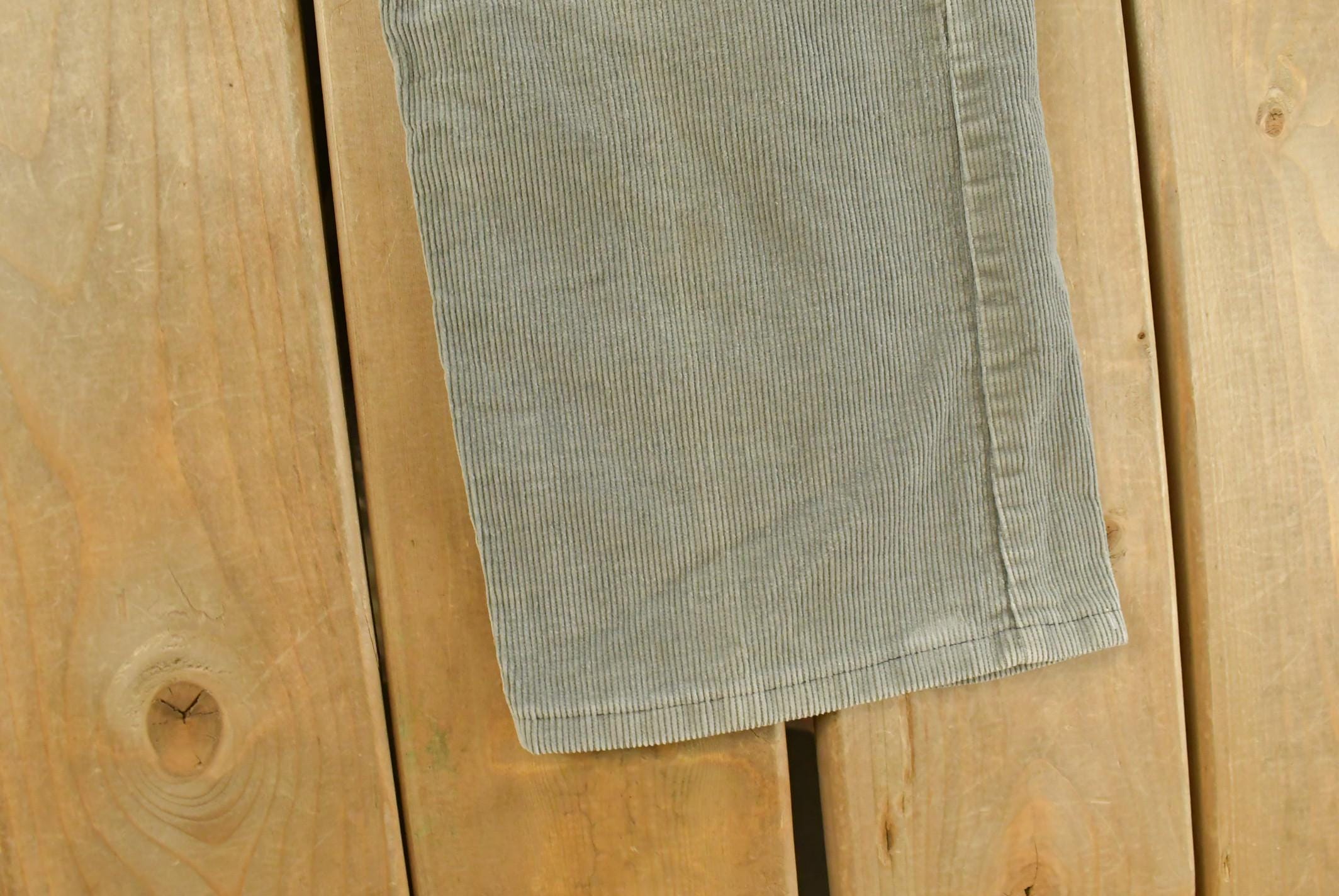 Vintage 1970s Levi's Bell Bottom Corduroy Flare Pants Men's 34 x 32