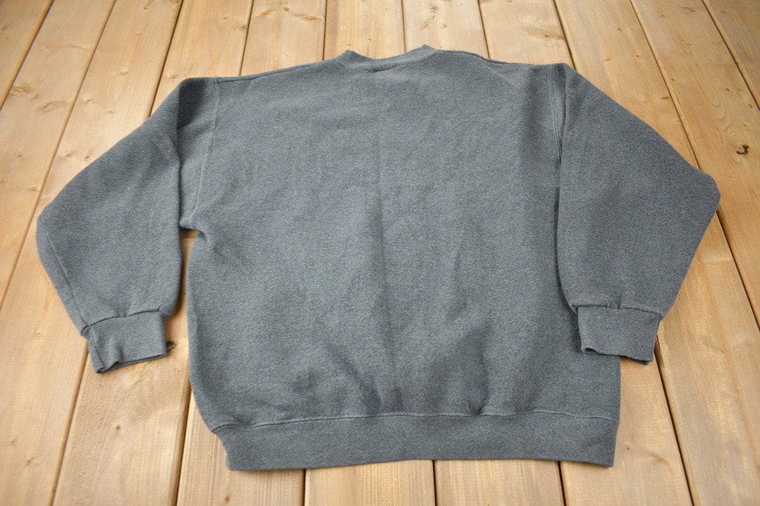 Vintage 1990s Pro Spirit Gray Blank Crewneck Sweatshirt Made In USA