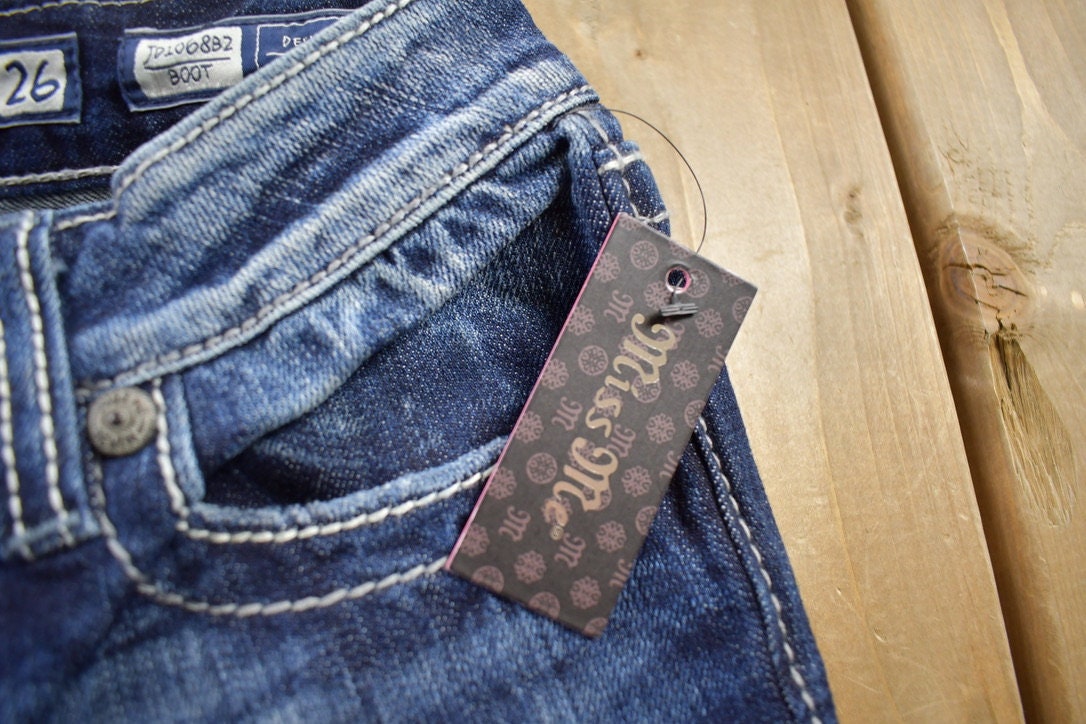 Vintage Y2K Miss Me Bedazzled Low Rise Jeans Size 26x31