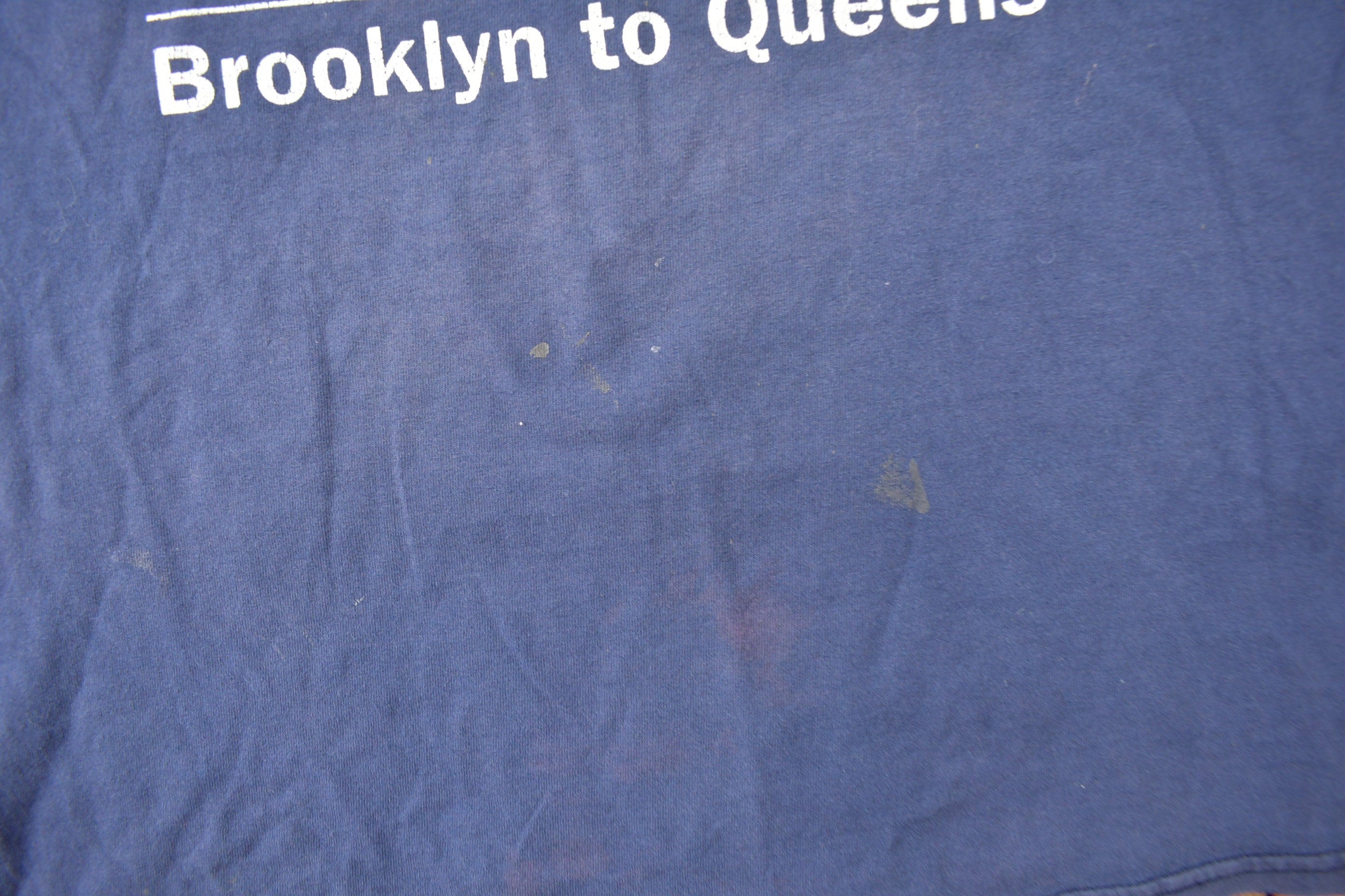 Vintage 1990s Brooklyn To Queens MTA Graphic T-Shirt