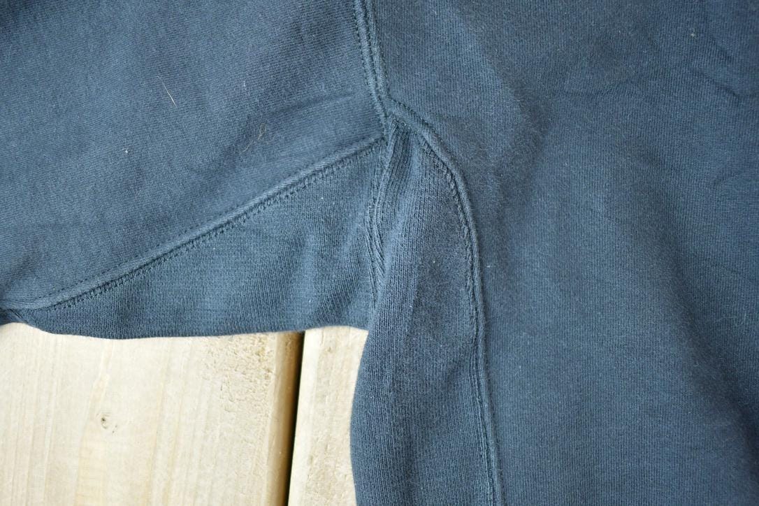 Vintage 1990s Russell Pro Cotton Minnesota Quilters Forest Heavy Cotton Crewneck Sweatshirt