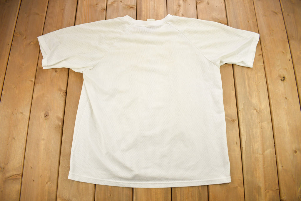 Vintage 1990s New York Yankees MLB Jersey Style T-Shirt