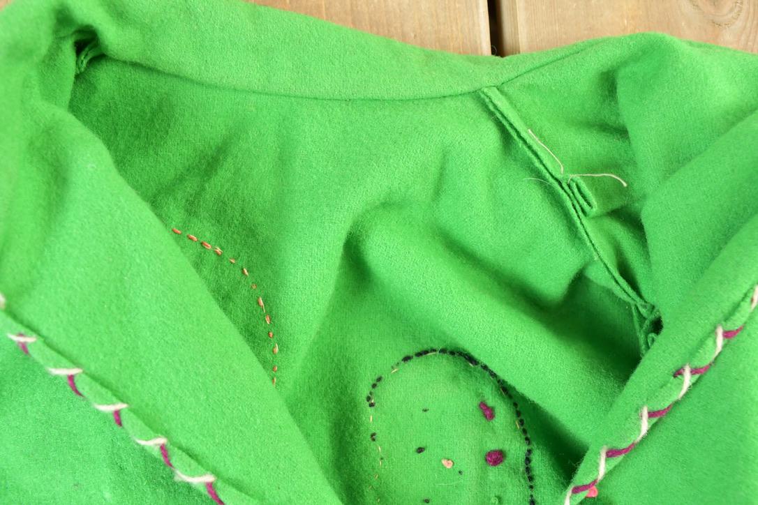 Vintage 1950's Vintage Red Felt Mexican Felt Souvenir Jacket