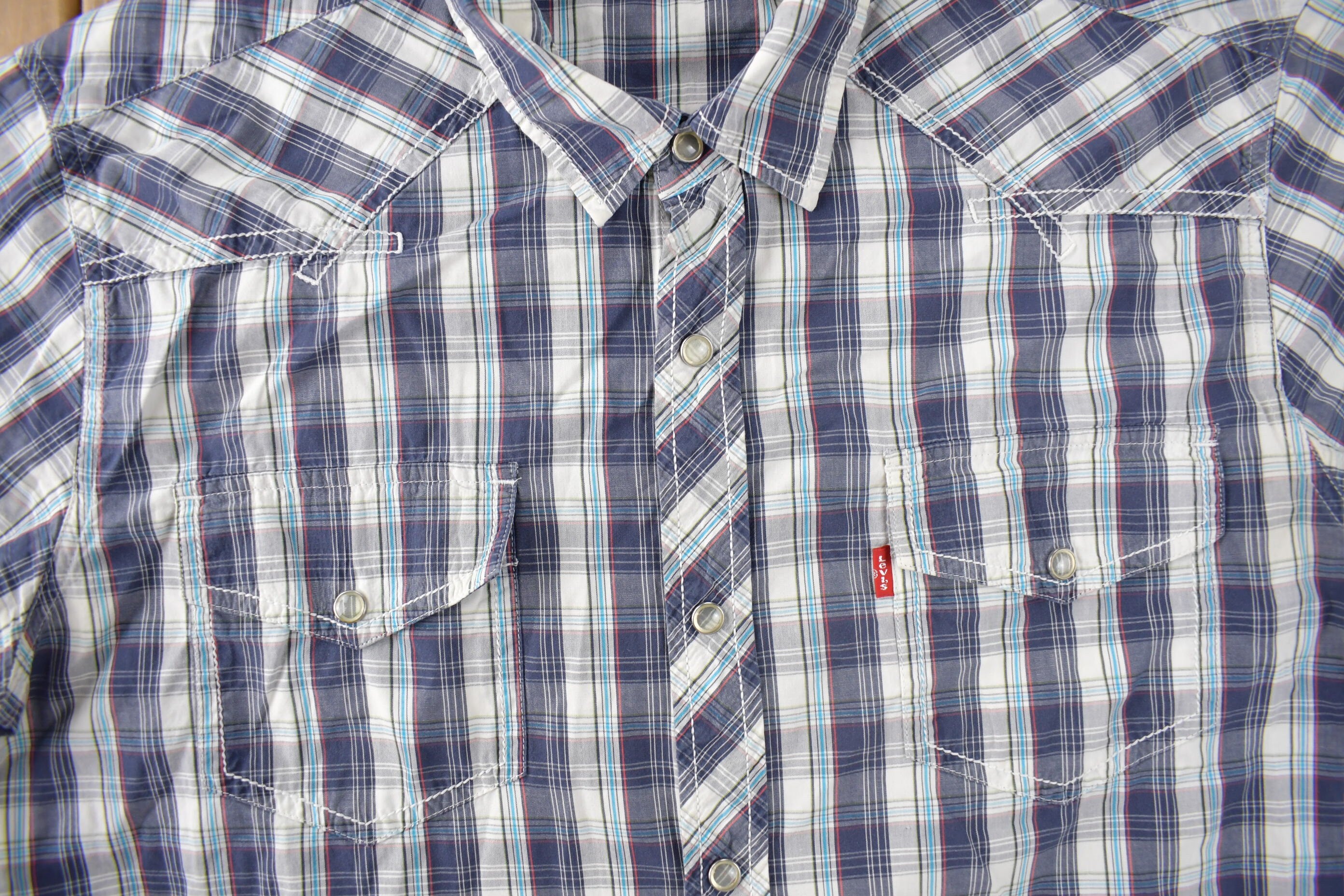 Vintage 1990s Levi's Western Wear Pearl Snap Plaid Short Sleeve Button Up Shirt Size M