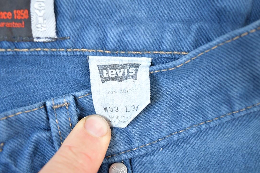Vintage 1990s Levi Strauss Silvertab Loose Denim Jeans Size 33 x 34