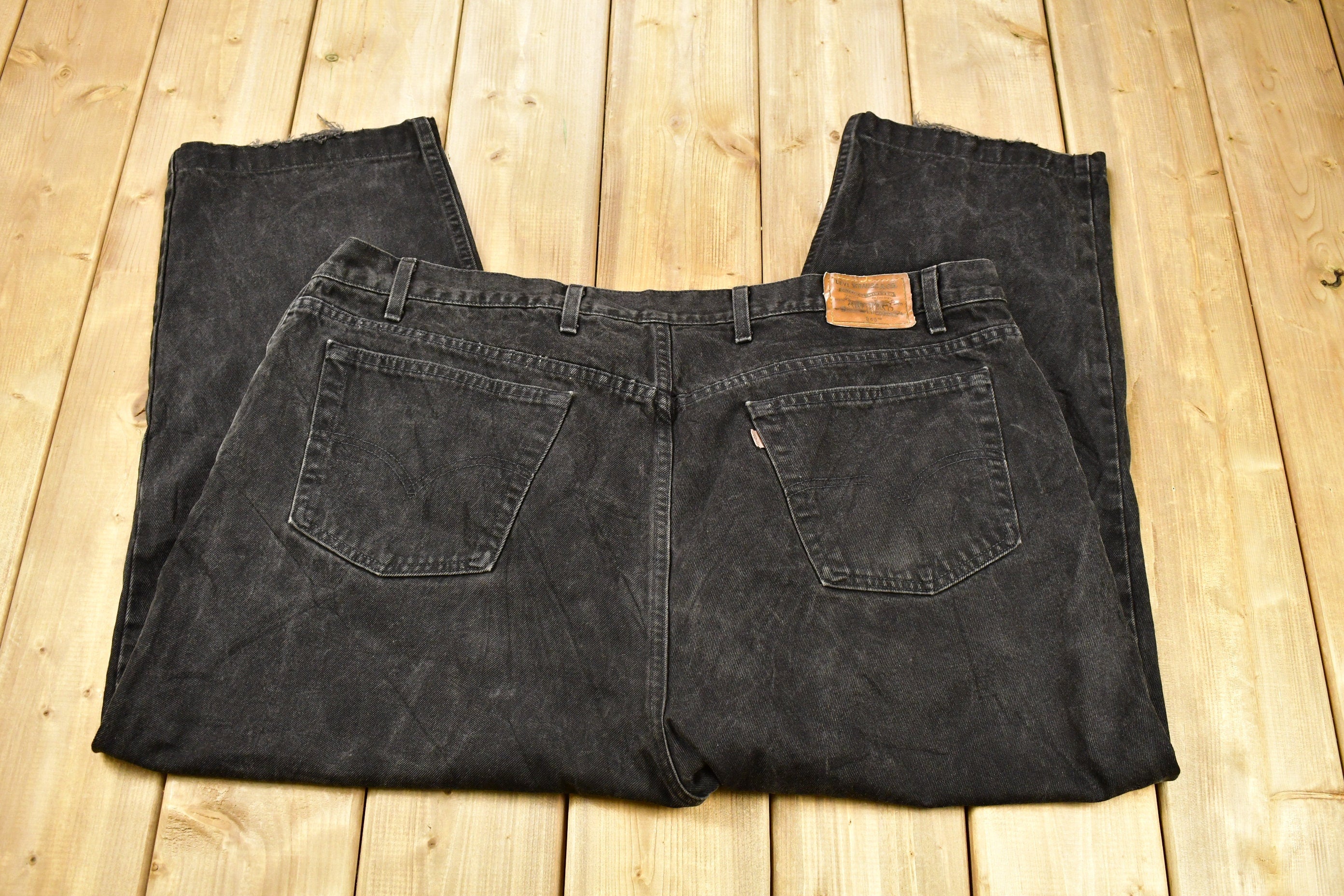 Vintage 1990s Levi's 546 Brown Tab Loose Fit Jeans Size 48 x 30
