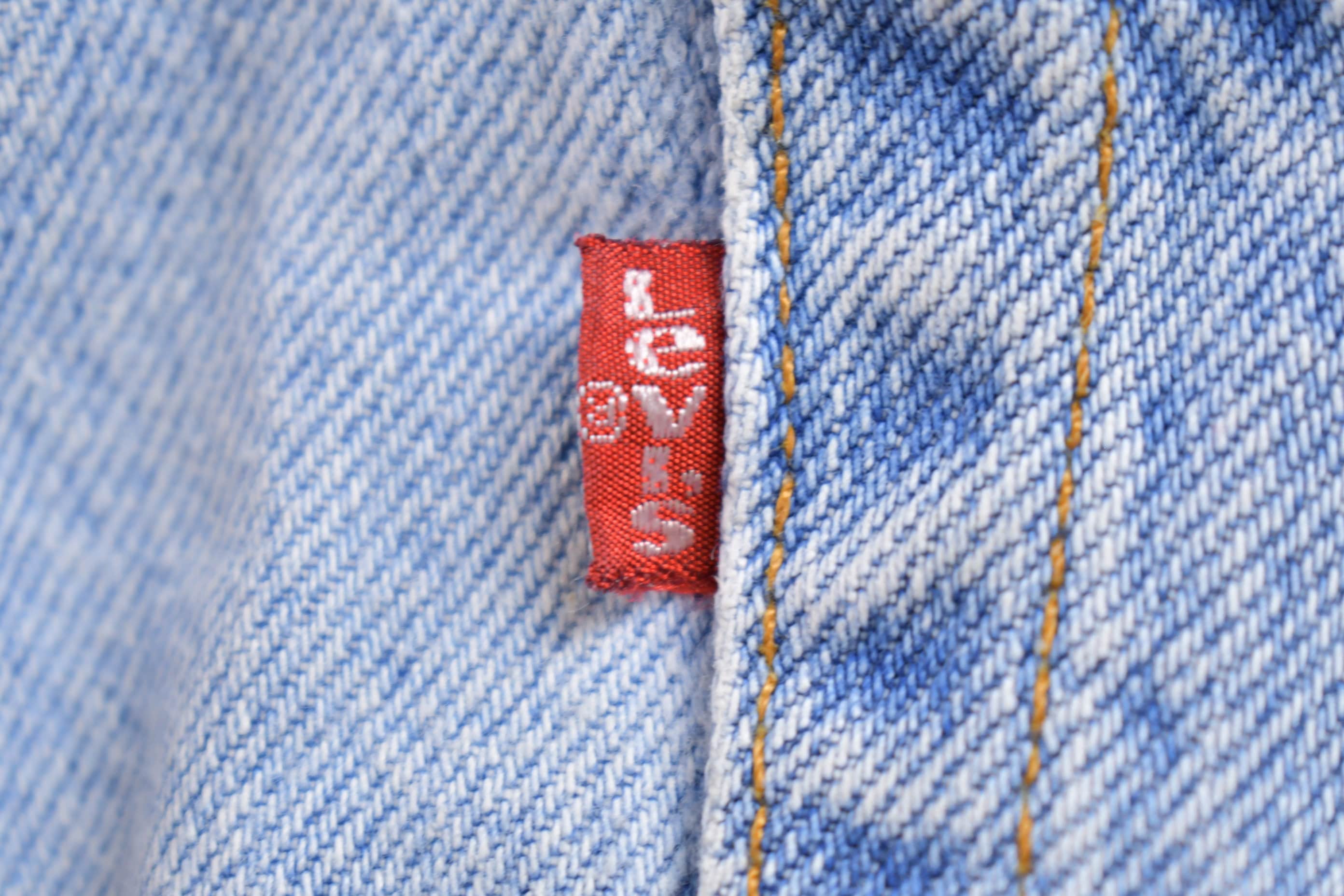 Vintage 1990s Levi's 521 Red Tab Denim Jeans Size 32 x 29.5