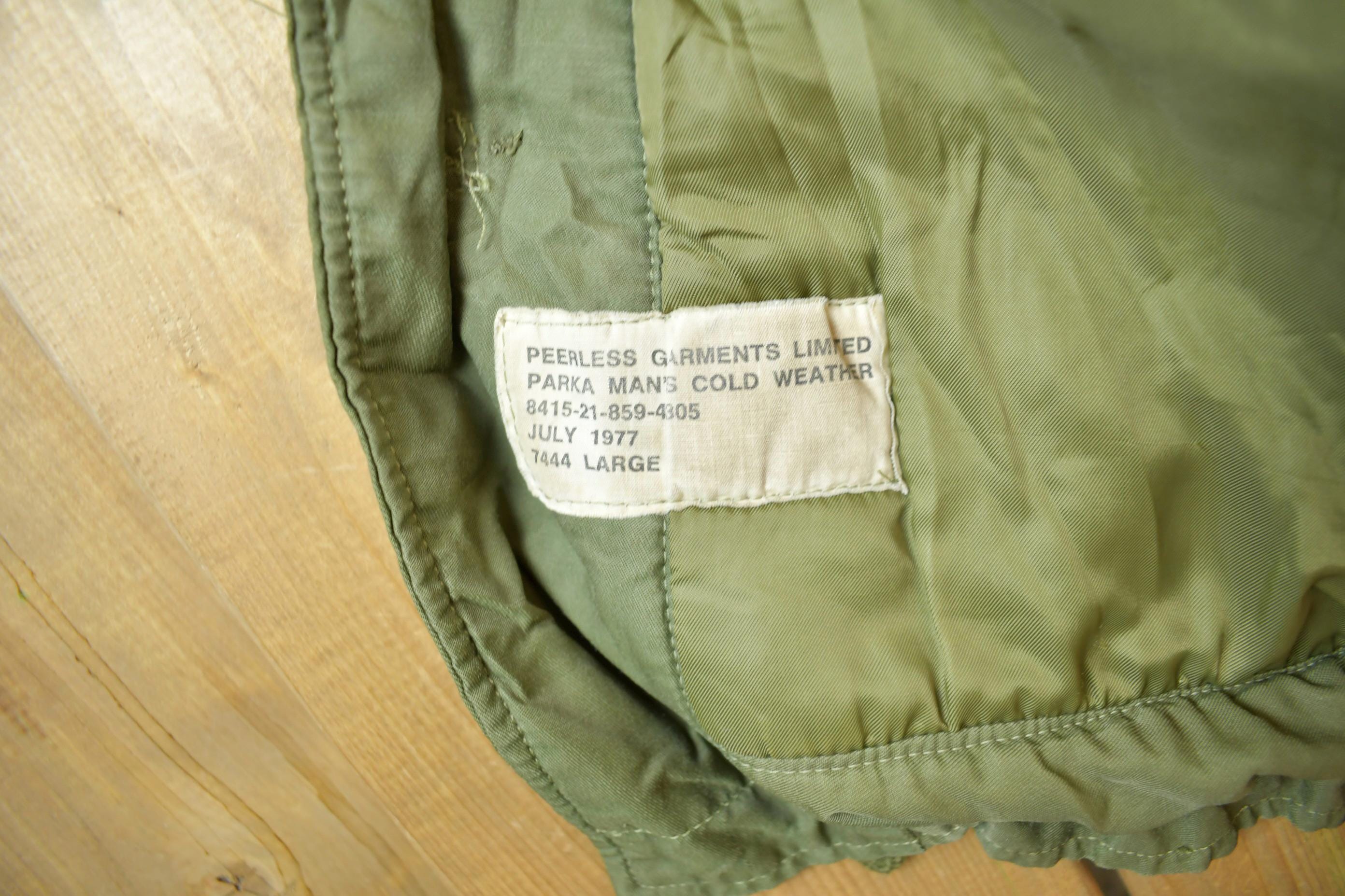 Vintage 1977 Military Cold Weather Parka Jacket