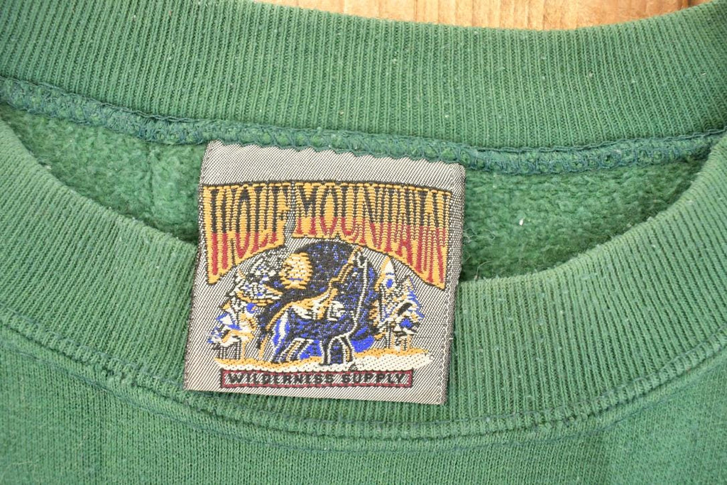Vintage 1990s Wolf Mountain Sportsman's Classic Embroidered Crewneck Sweatshirt Men's L