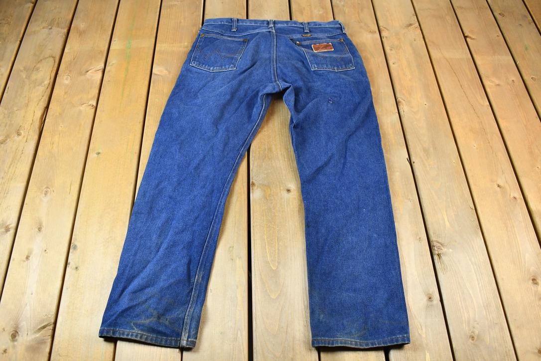 Vintage 1990s Wrangler Dark Wash Denim Jeans Size 34 x 29