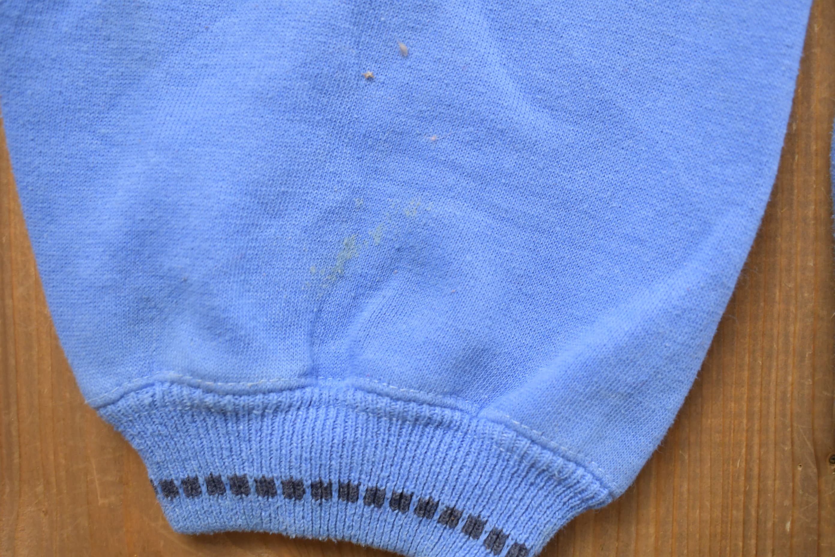 Vintage 1990s Floral Embroidered Crewneck Sweater