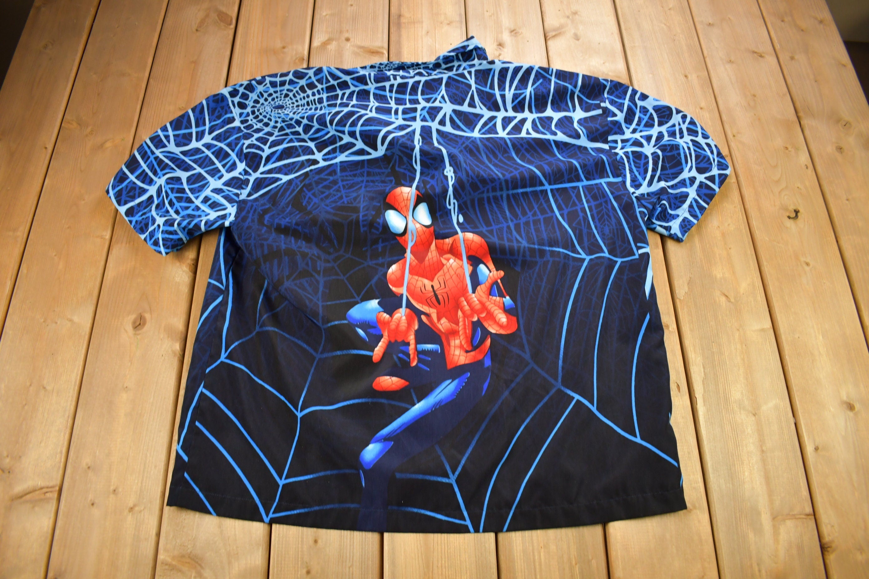 Vintage 2002 Spiderman All Over Print Button Up T-Shirt