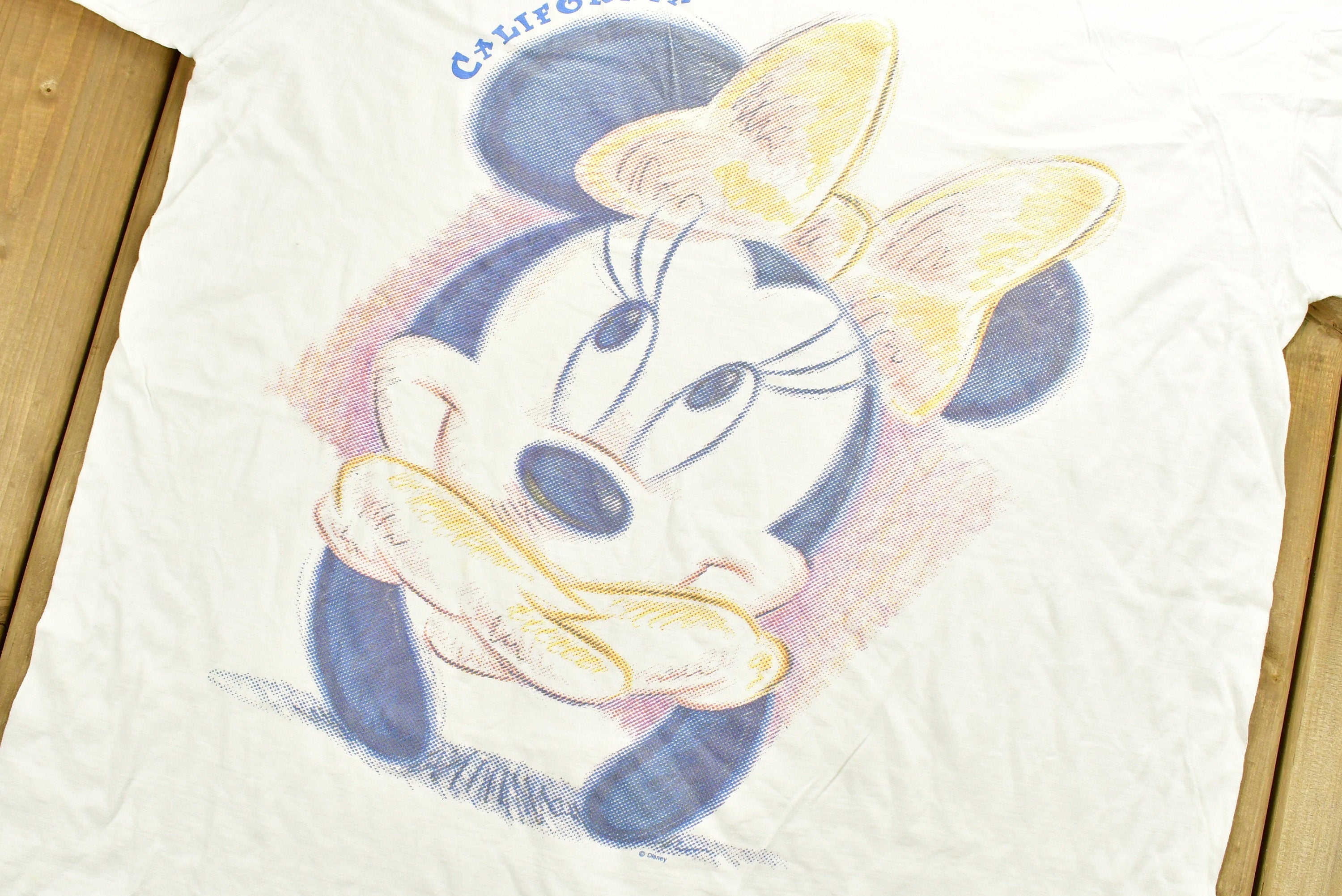 Vintage 90's Minnie Mouse California Disney Cartoon T-Shirt