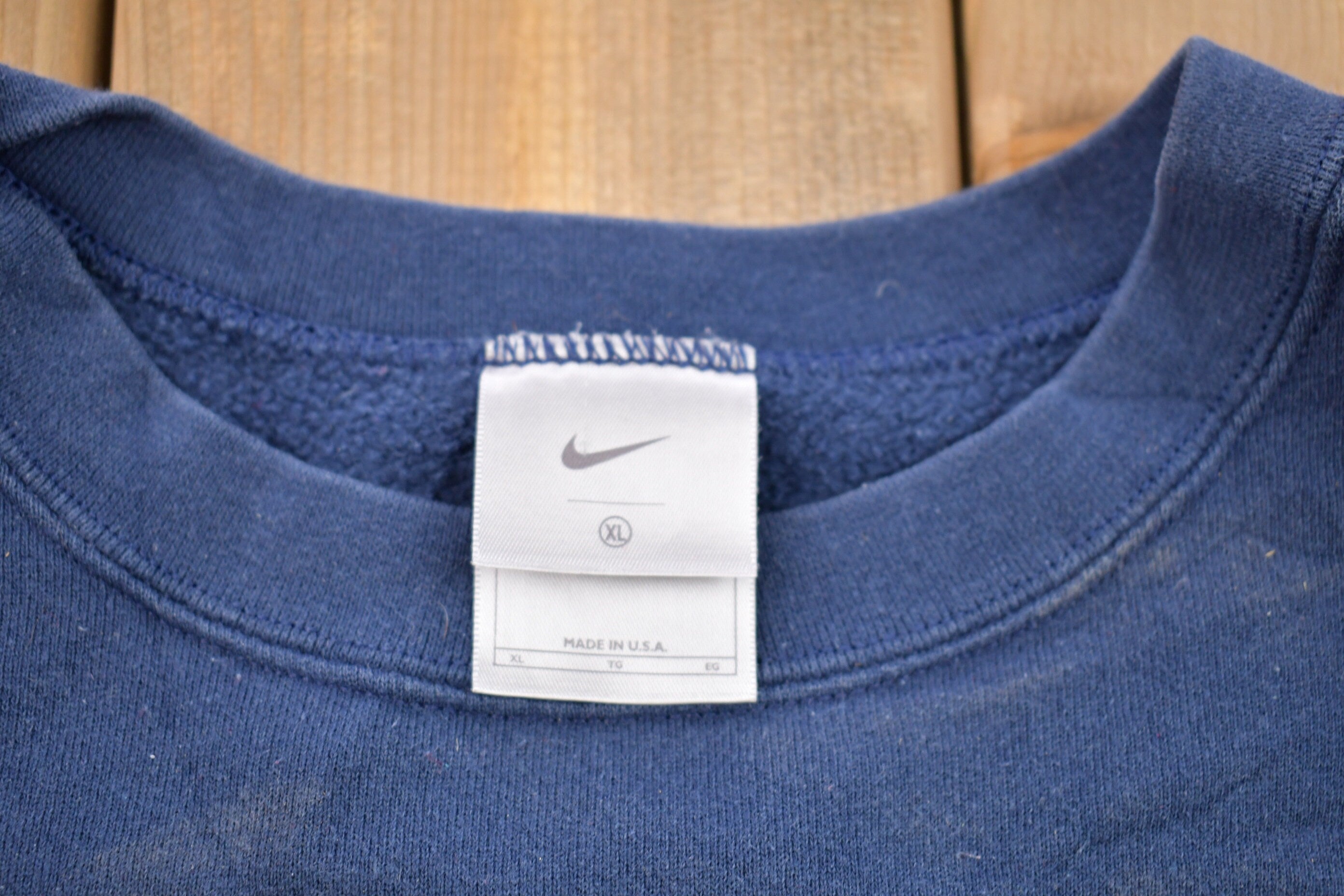 Vintage 1990s Nike Embroidered Mini Mid Swoosh Crewneck Sweatshirt