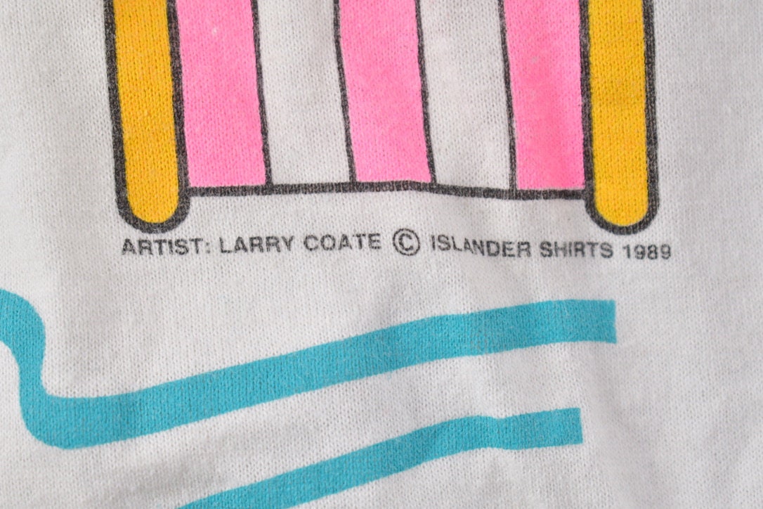 Vintage 1989 Beach Souvenir T Shirt