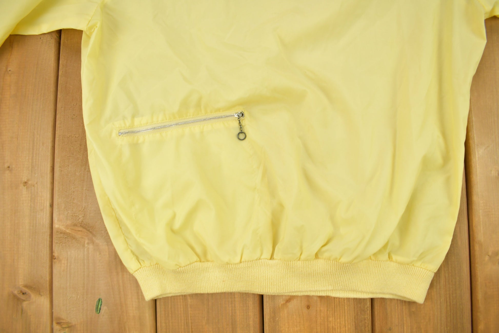 Vintage 1970s Van Heusen Torch Pullover Windbreaker Jacket