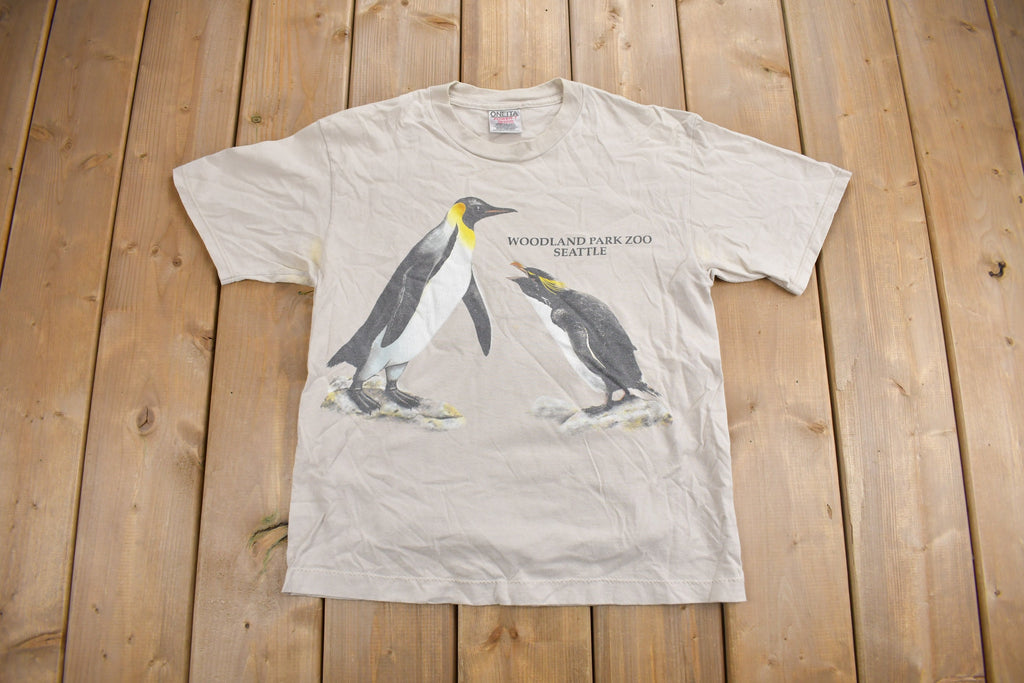 Vintage 1990s Woodland Park Zoo Seattle Penguins Graphic T-Shirt