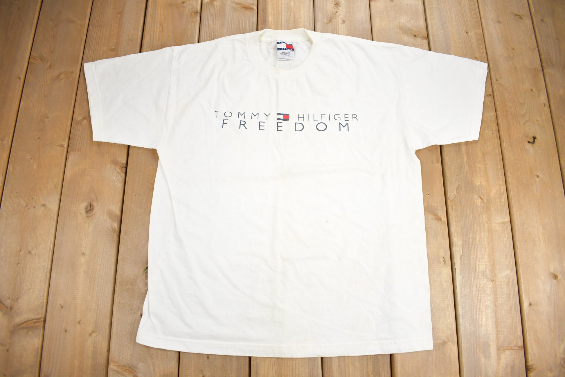 Vintage 1990s Tommy Hilfiger Freedom Graphic T Shirt