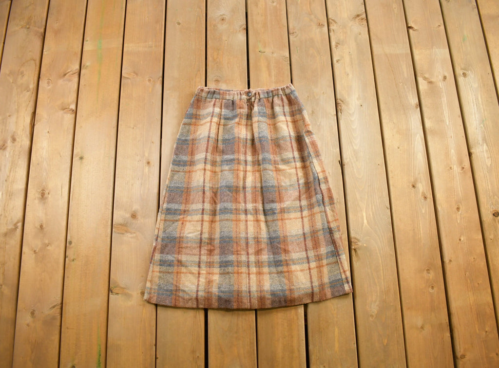 Vintage 1970s Rrrruss Plaid Skirt Size 28x28