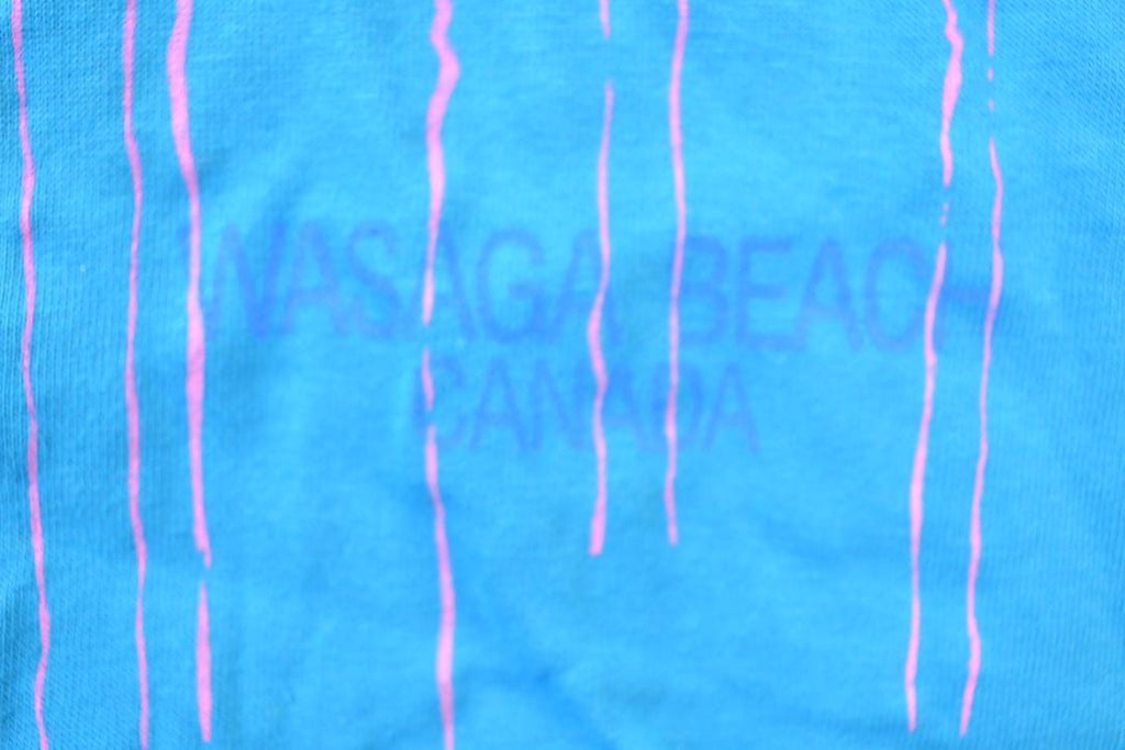 Vintage 1980s Wasaga Beach Mesh Sleeve Souvenir Tank Top / Streetwear / Made In Canada / Vacation Tee / Travel T Shirt