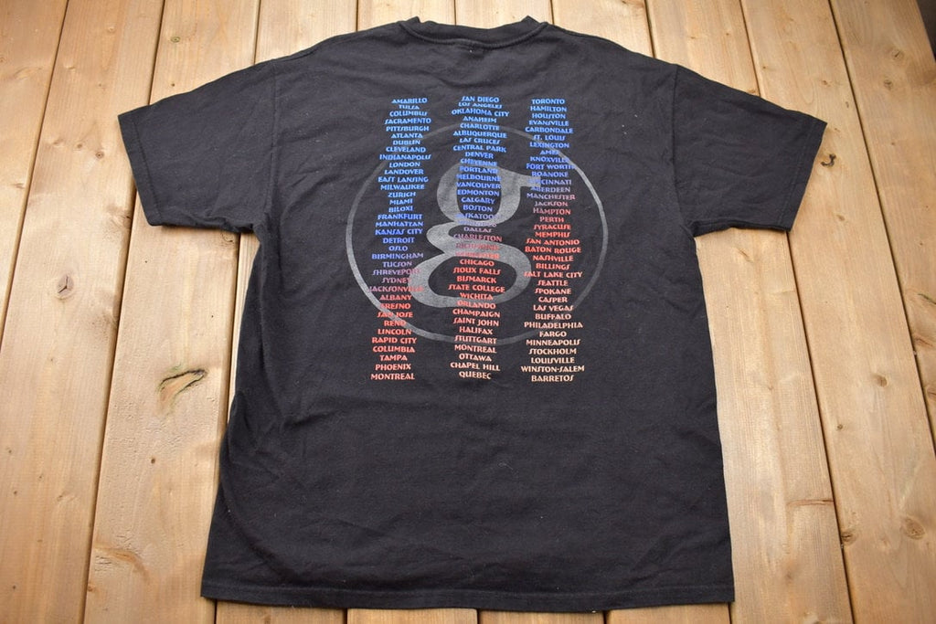 Vintage 1998 Garth Brooks Tour Graphic Country Music T-Shirt
