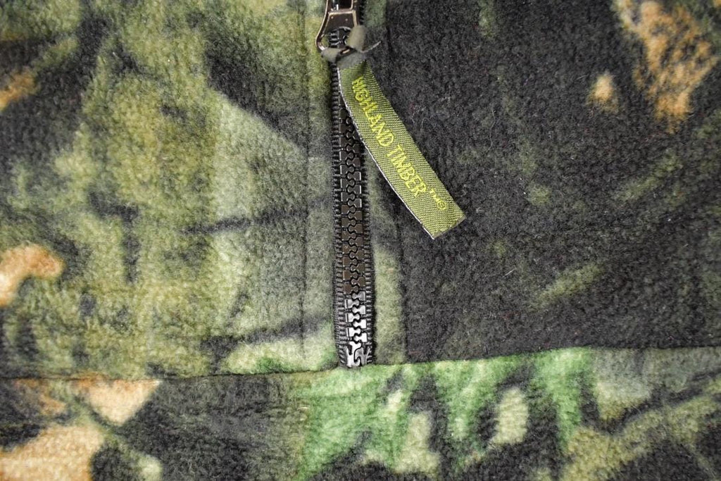 Vintage 1990s Trail Crest AOP Woodland Camo Quarter Zip Fleece Outdoorsman Sweater Men's XL