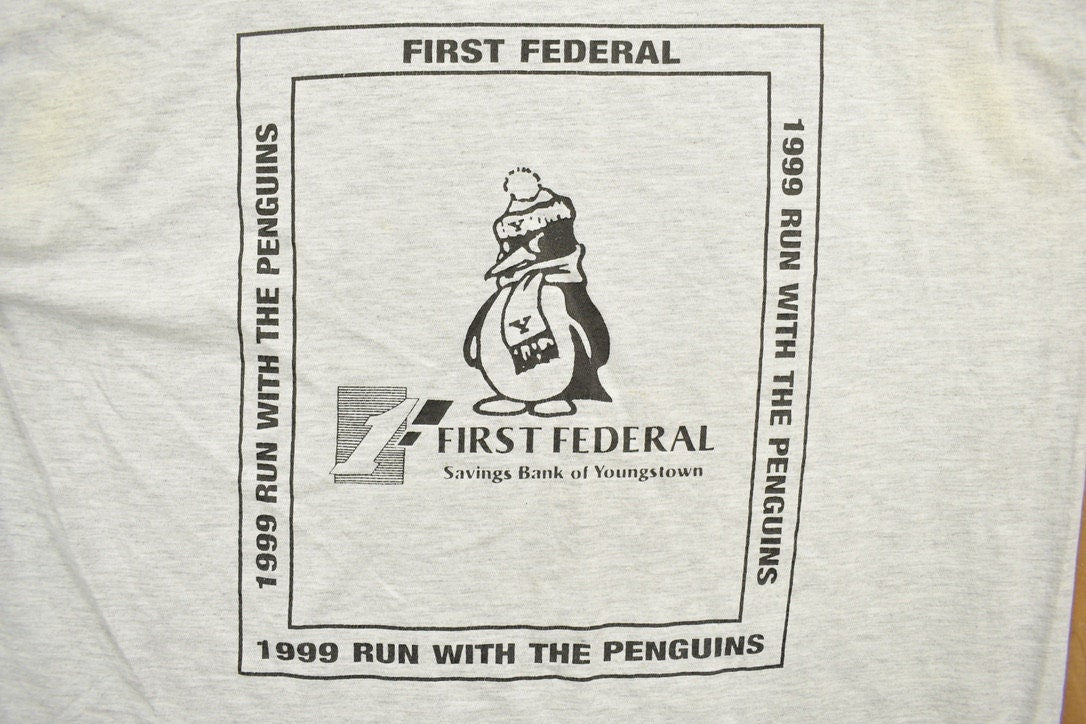 Vintage 1999 Penguin Run Youngstown Graphic T-Shirt