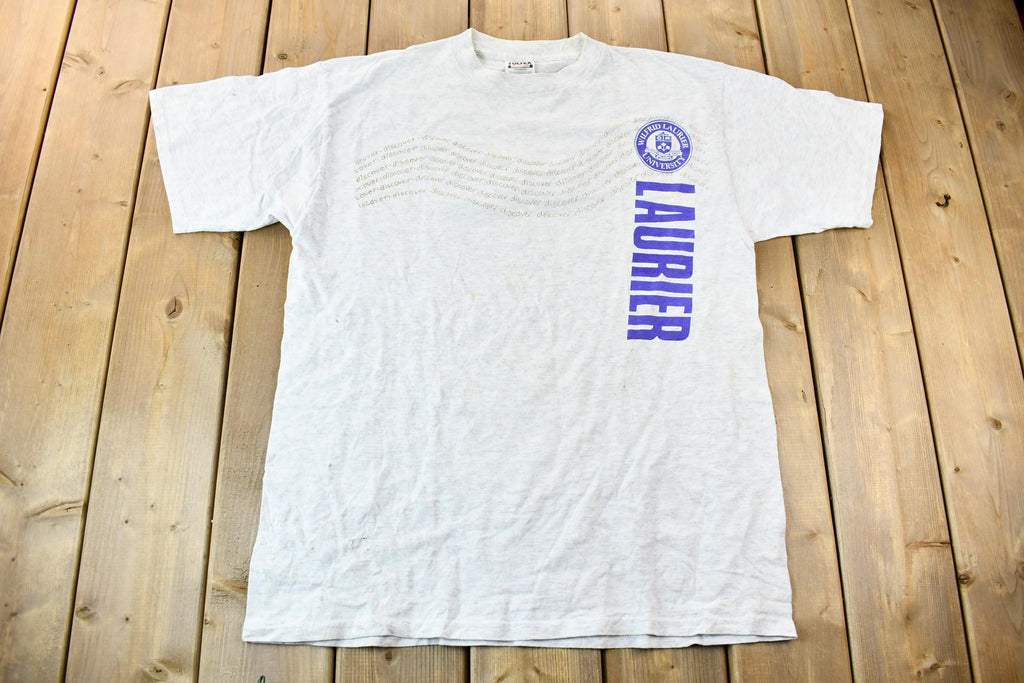 Vintage 1990s Discover Wilfrid Laurier University Single Stitch Graphic T-Shirt Made In USA