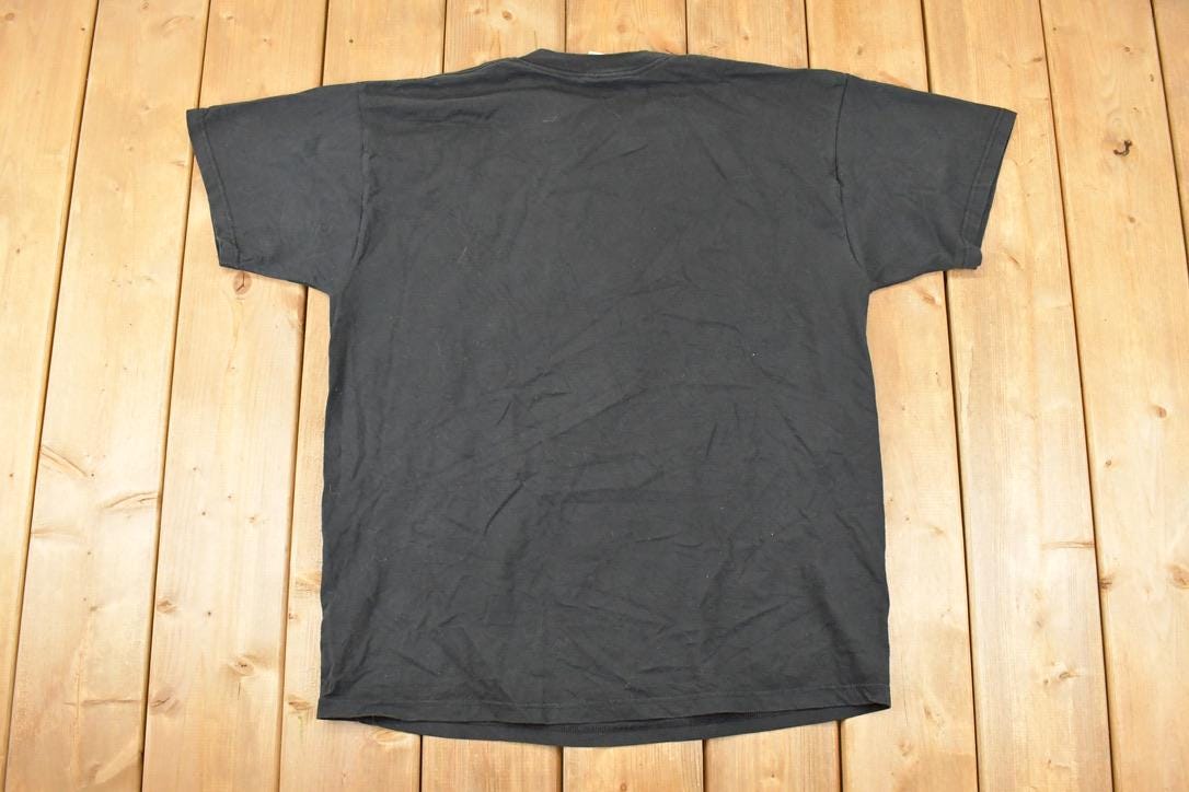 Vintage 2001 Marshall Tigers Collegiate T-Shirt Men's XL