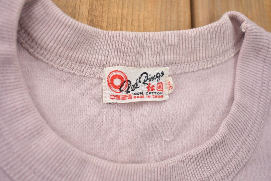 Vintage 1970s Blank Red Rings Short Sleeve Crewneck Sweatshirt / True Vintage / Faded Sweater / Streetwear / True Vintage / 1970s