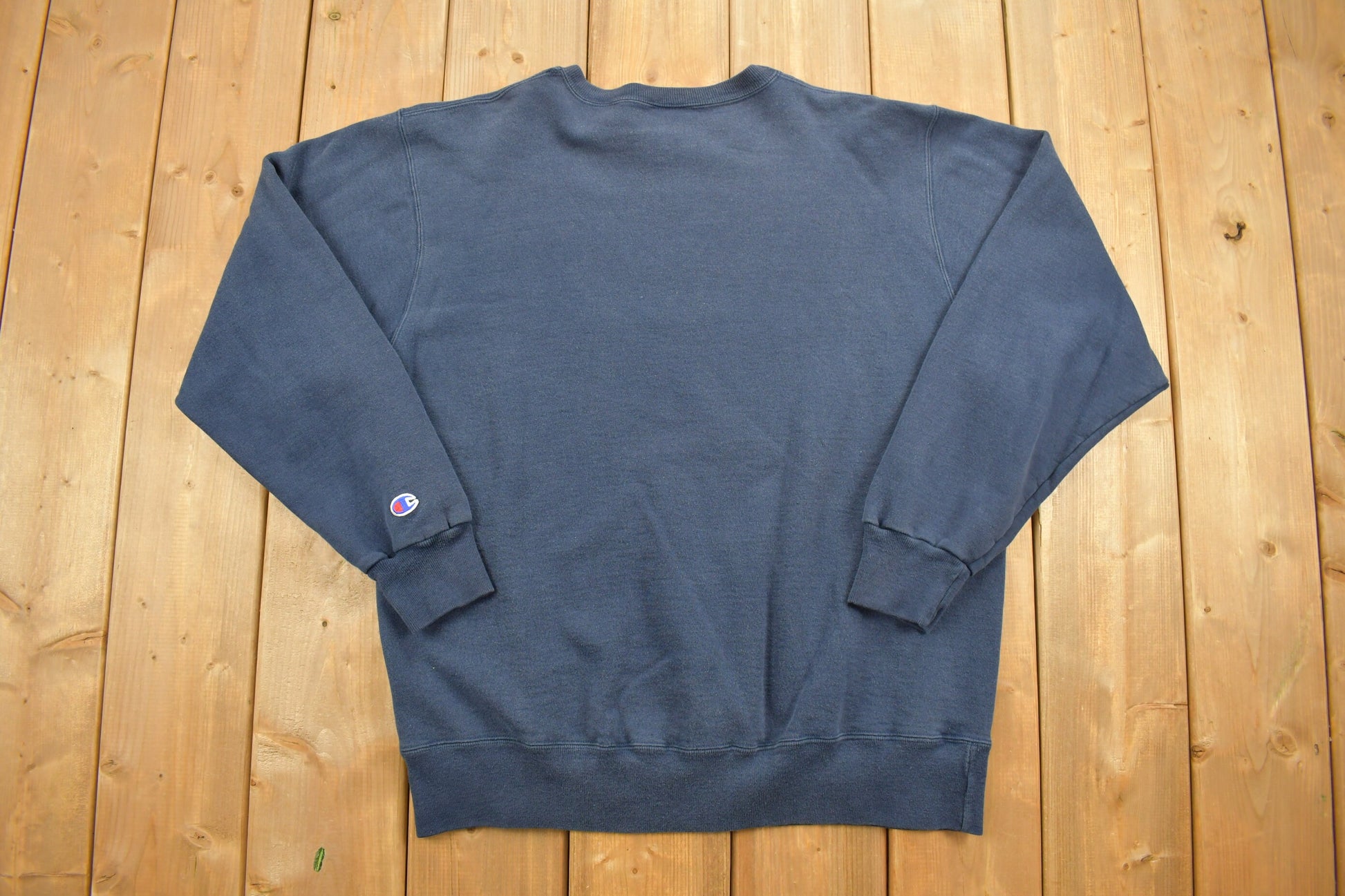 Vintage Champion Navy Embroidered Crewneck / Vintage Champion Sweatshirt / Streetwear / Pullover Sweatshirt / Blank / Essential