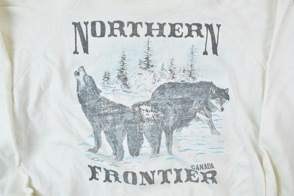Vintage 1980s Northern Frontier Canada Two Wolves Crewneck