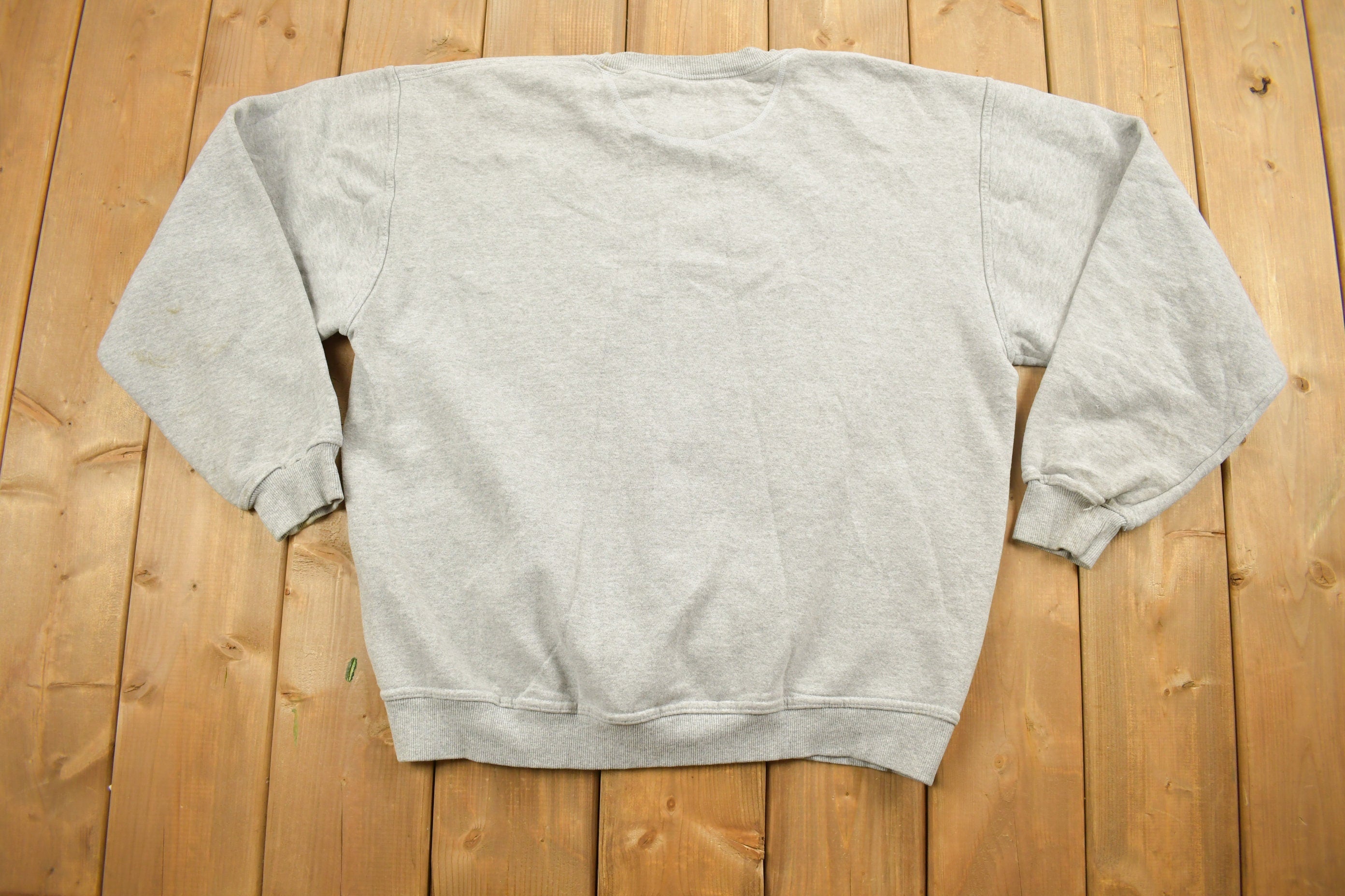 Vintage 1990s Blank Russell Atletico Crewneck Sweatshirt