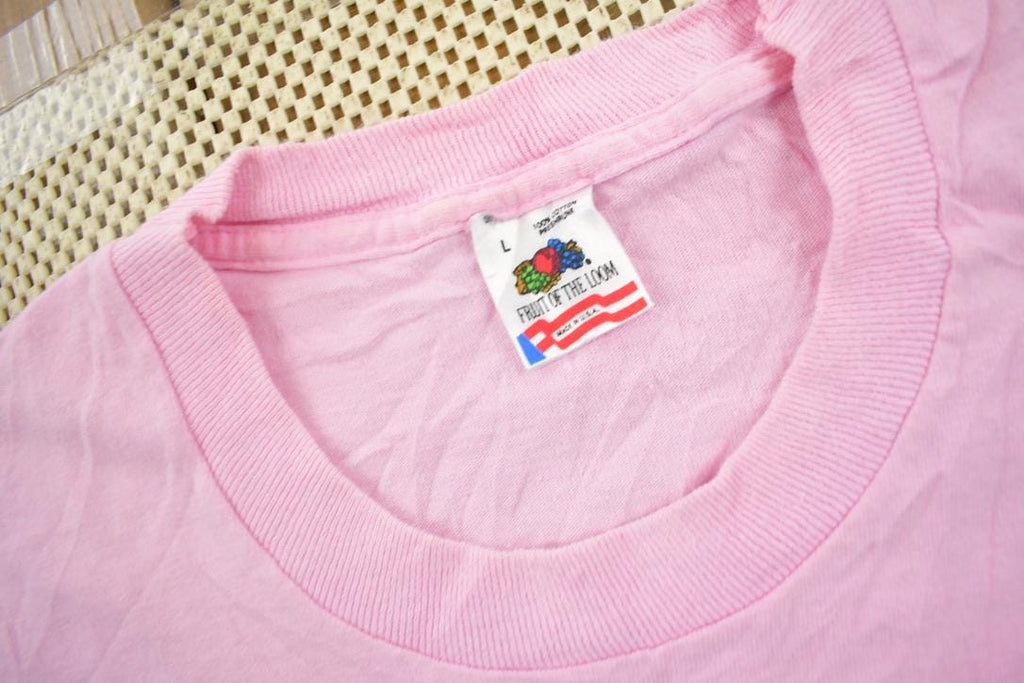 Vintage 1990s Queens Are Wild Single Stitch Pink Graphic T-Shirt Made In USA