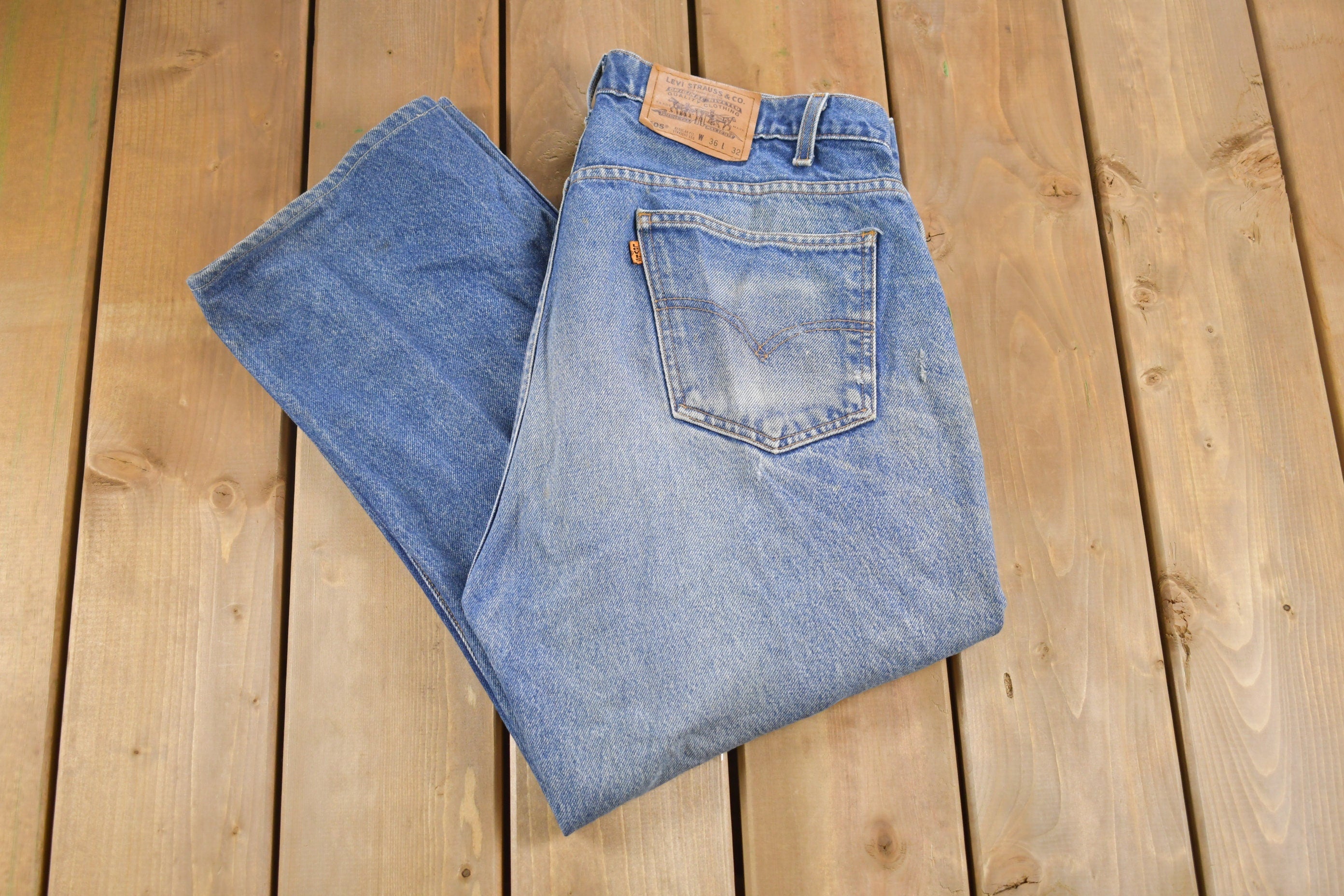 Vintage 1990s Levi's 505 Orange Tab Denim Jeans Size 34 x 24
