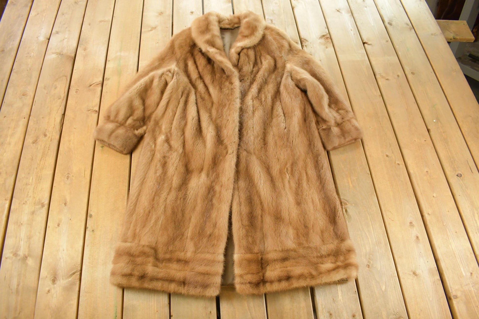 Vintage 1980s Mink Fur Coat Women's Large / Winter Outerwear / Streetwear / True Vintage