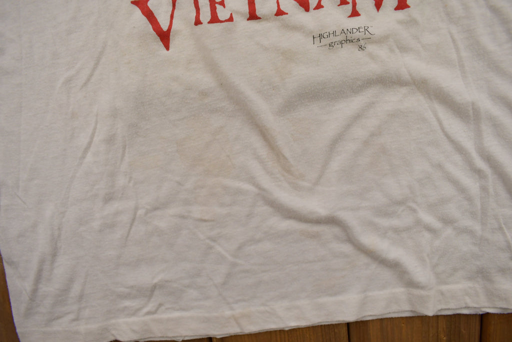 Vintage 1986 Vietnam Rememberance Graphic T Shirt