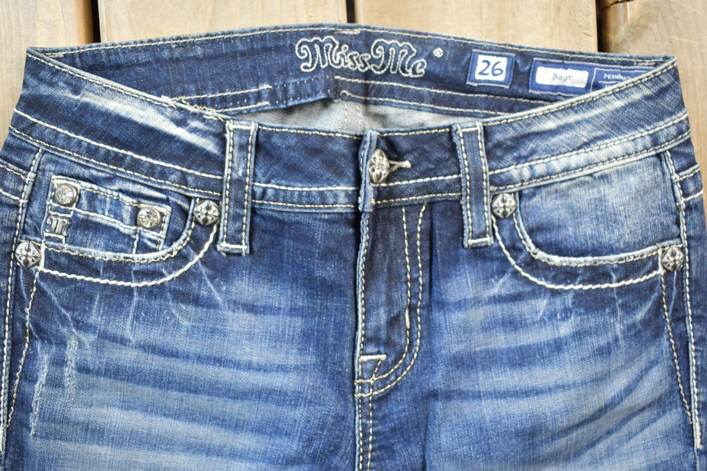 Vintage Y2K Miss Me Bedazzled Low Rise Jeans Size 26x32