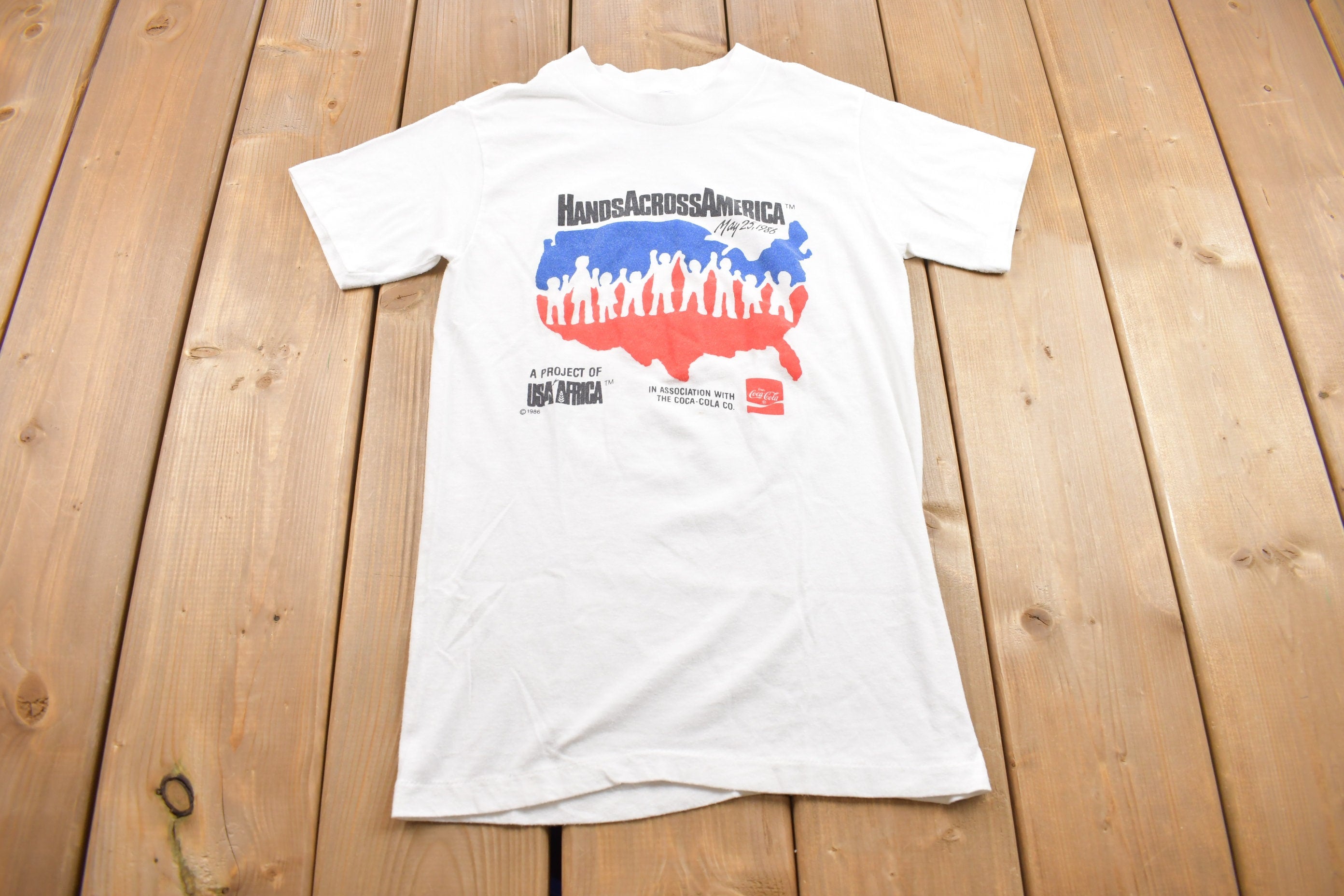 Vintage 1986 Hand's Across America Africa Relief T Shirt
