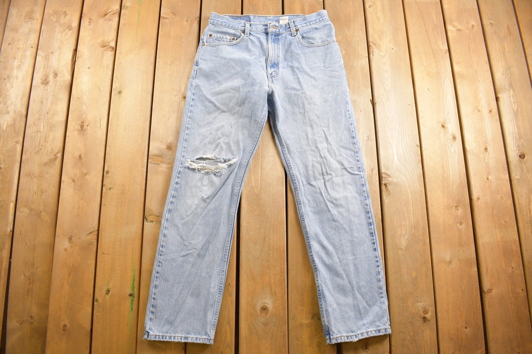 Vintage 1990s Levi's 505 Red Tab Jeans Size 32 x 30.5