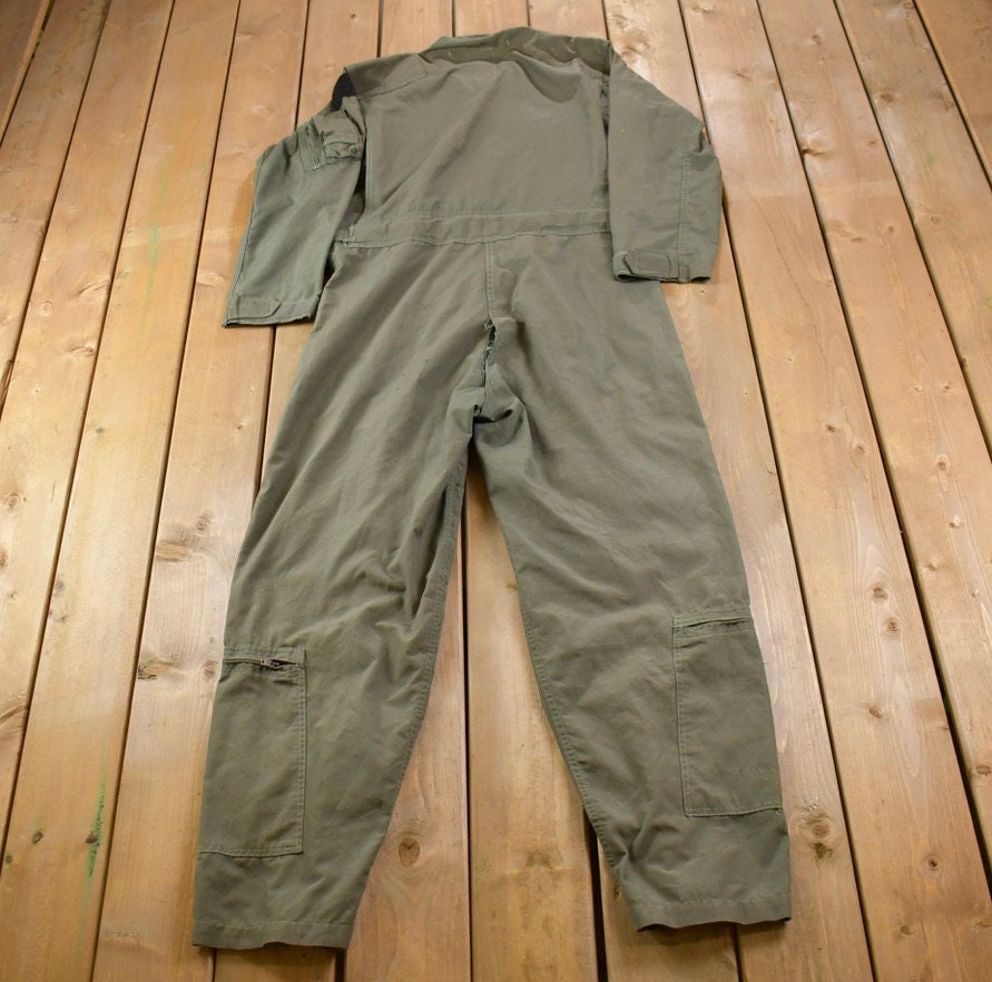 Vintage 1984 Military Flyer Coverall Jumpsuit Size Medium / Vintage Coveralls / Militaria / Distressed Coveralls / Sage Green / CWU-27P