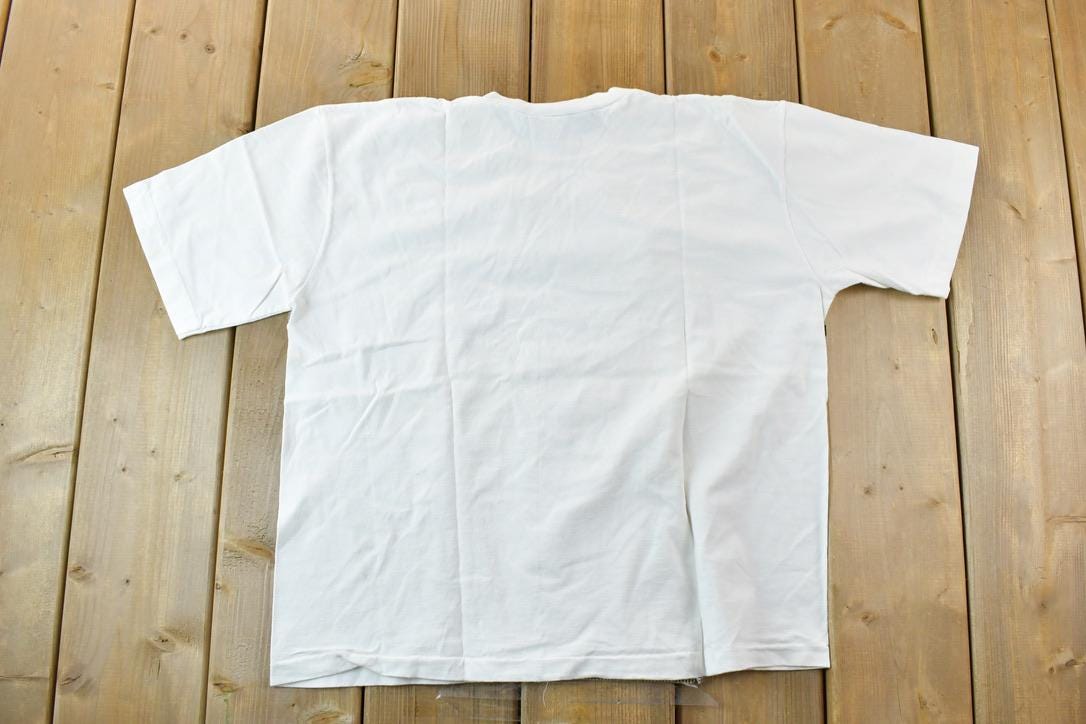 Vintage 1990s Beaver Canoe Family Tree Graphic T-Shirt