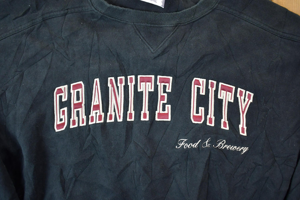 Vintage 1990s Granite City Food And Brewery Lee Premium Cotton Crewneck Sweatshirt /